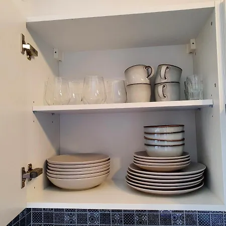 Gemuetliche Erdgeschoss-wohnung Mit Sonnenterrasse, 2x Smart Tv, Wlan Und Parkplatz Oldenburg