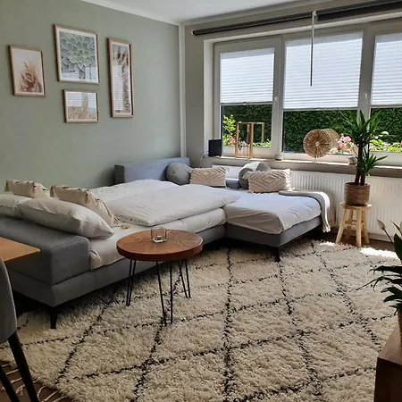 Apartman Gemuetliche Erdgeschoss-wohnung Mit Sonnenterrasse, 2x Smart Tv, Wlan Und Parkplatz *