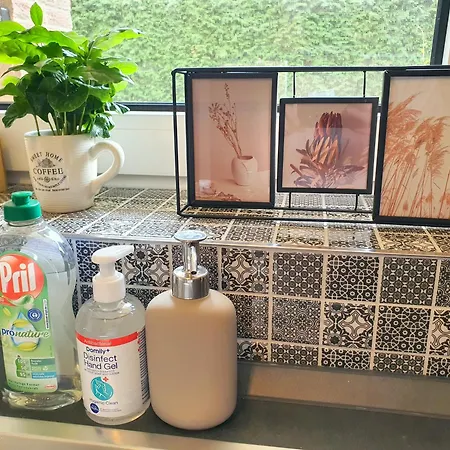 Apartman Gemuetliche Erdgeschoss-wohnung Mit Sonnenterrasse, 2x Smart Tv, Wlan Und Parkplatz Oldenburg